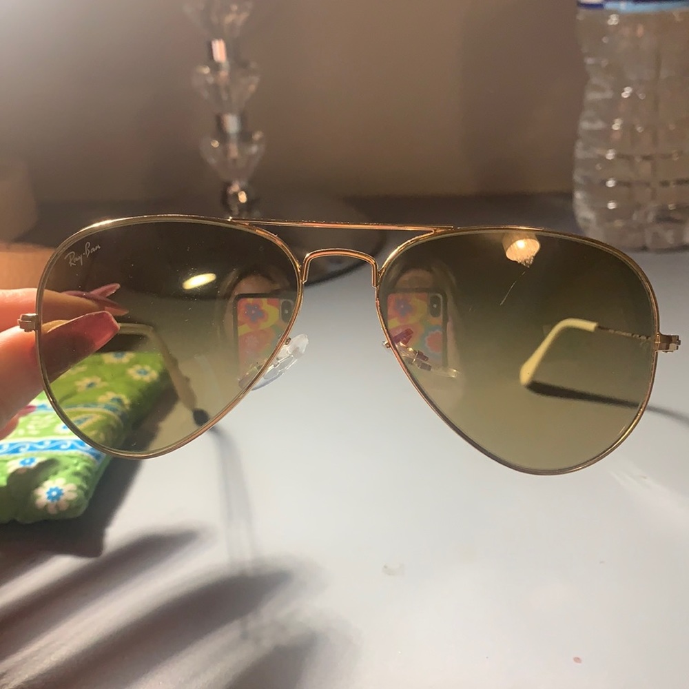 classic women ray bans